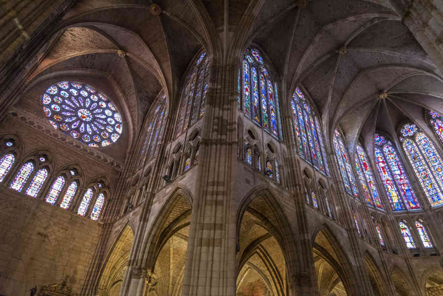 León 036 - catedral de Santa María de León.jpg